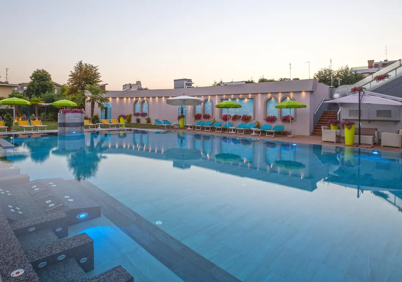 Hotel Terme Cristoforo Abano Terme 3*,  Italy
